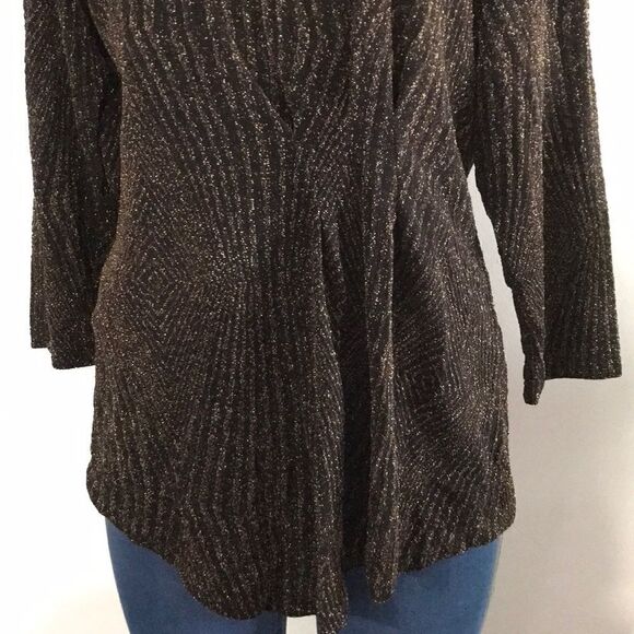 Belle by Kim Gravel Pattern Lurex Top Side Detail - Picture 4 of 6